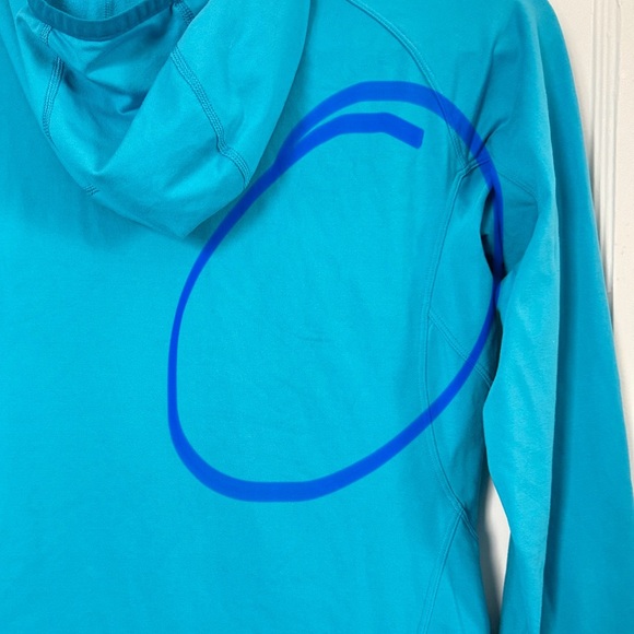 Vintage Arc’teryx 3/4 Zip Base Layering long sleeved Top with Thumb Holes - Picture 8 of 9